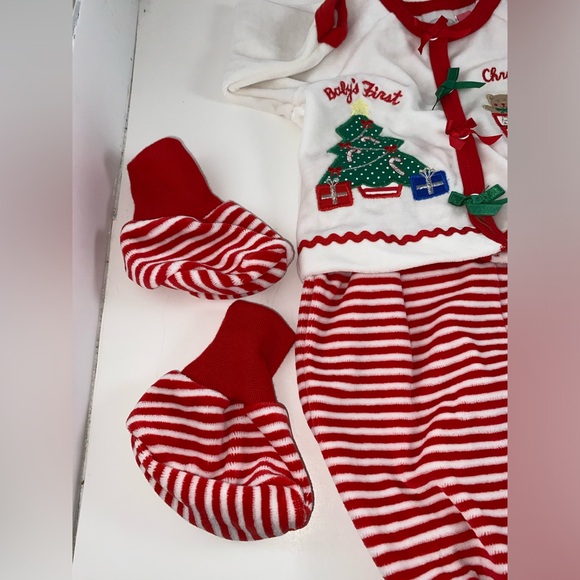 Starting Out My First Christmas 4 Pc Top Leggings Hat Booties Outfit 0-3M NWOT - Picture 4 of 7
